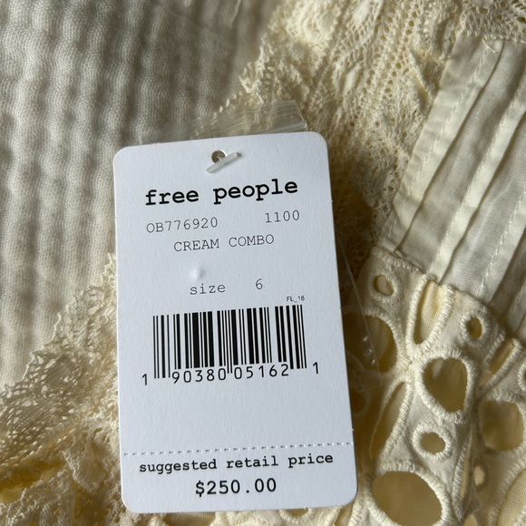 UNWORN FREE PEOPLE ROMPER - Picture 4 of 5